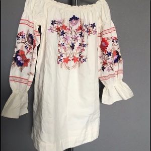 🎉HP🎉FreePeopleEmbroidered Off the Shoulder Dress